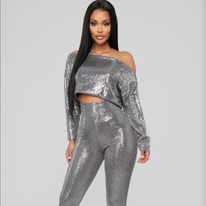 Fashion Nova two piece sequin outfit- New!